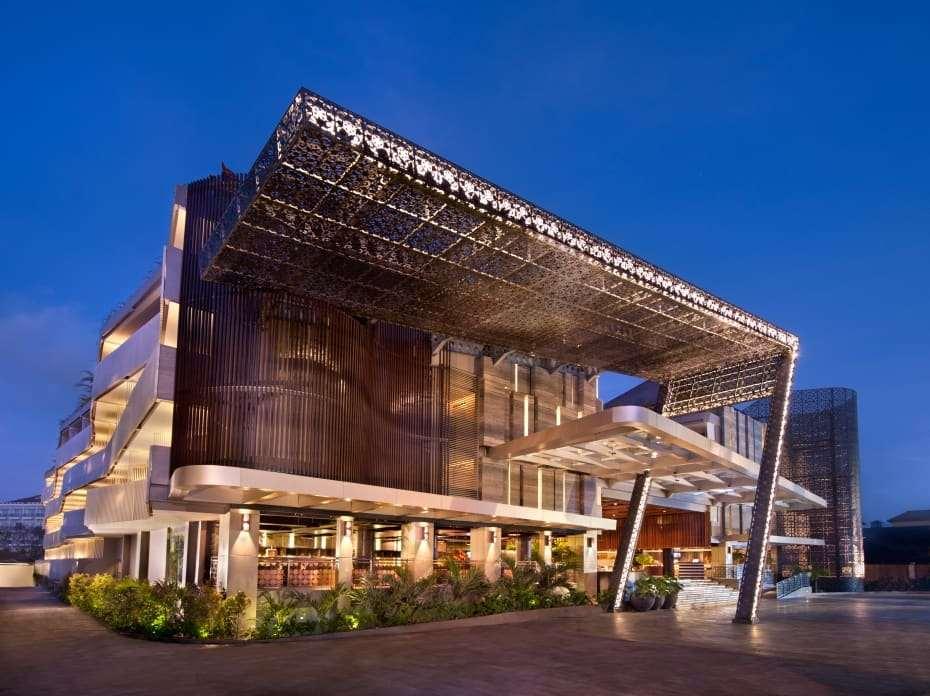 Отель Ramada By Wyndham Bali Sunset Road Kuta Семиньяк Экстерьер фото