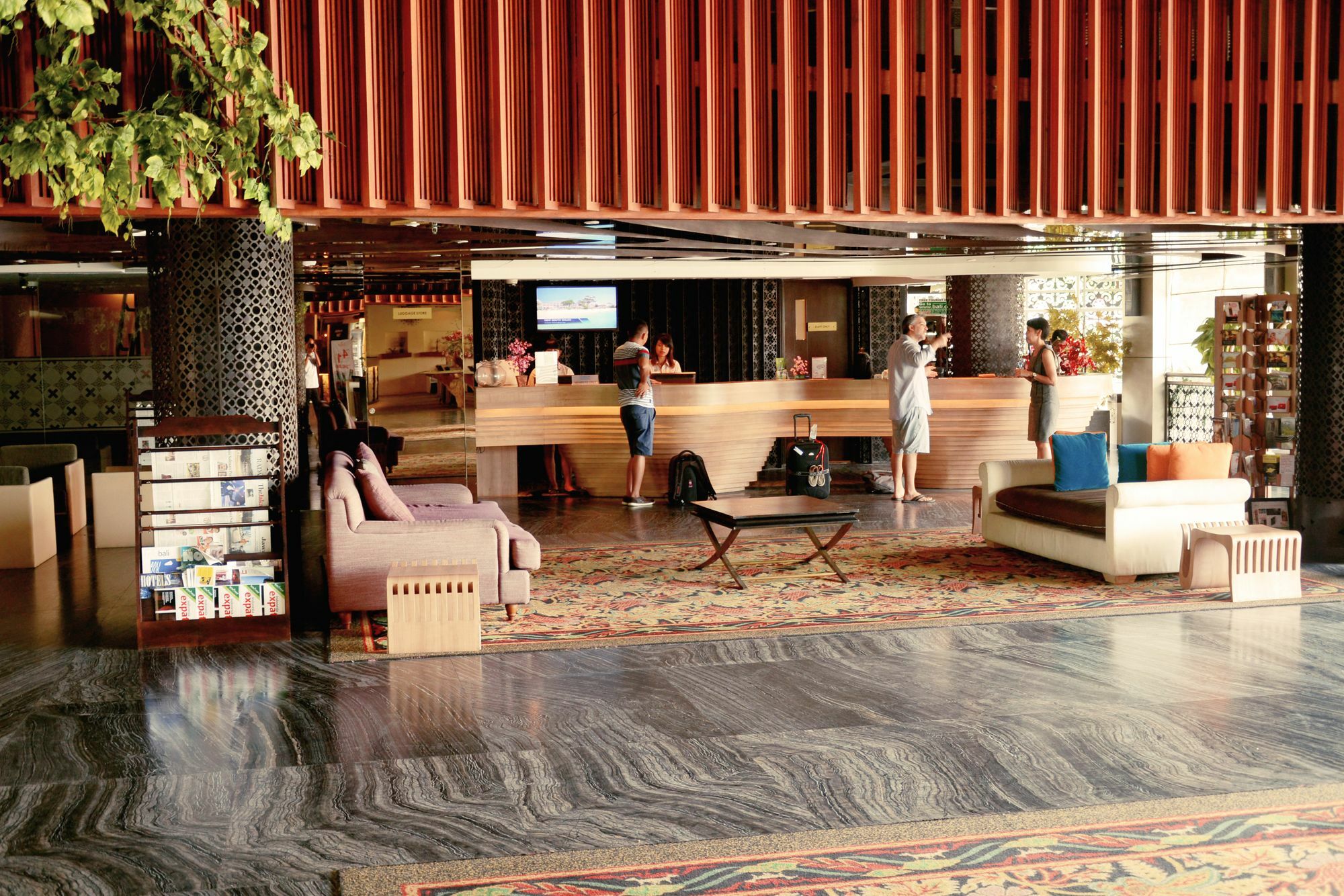 Отель Ramada By Wyndham Bali Sunset Road Kuta Семиньяк Экстерьер фото