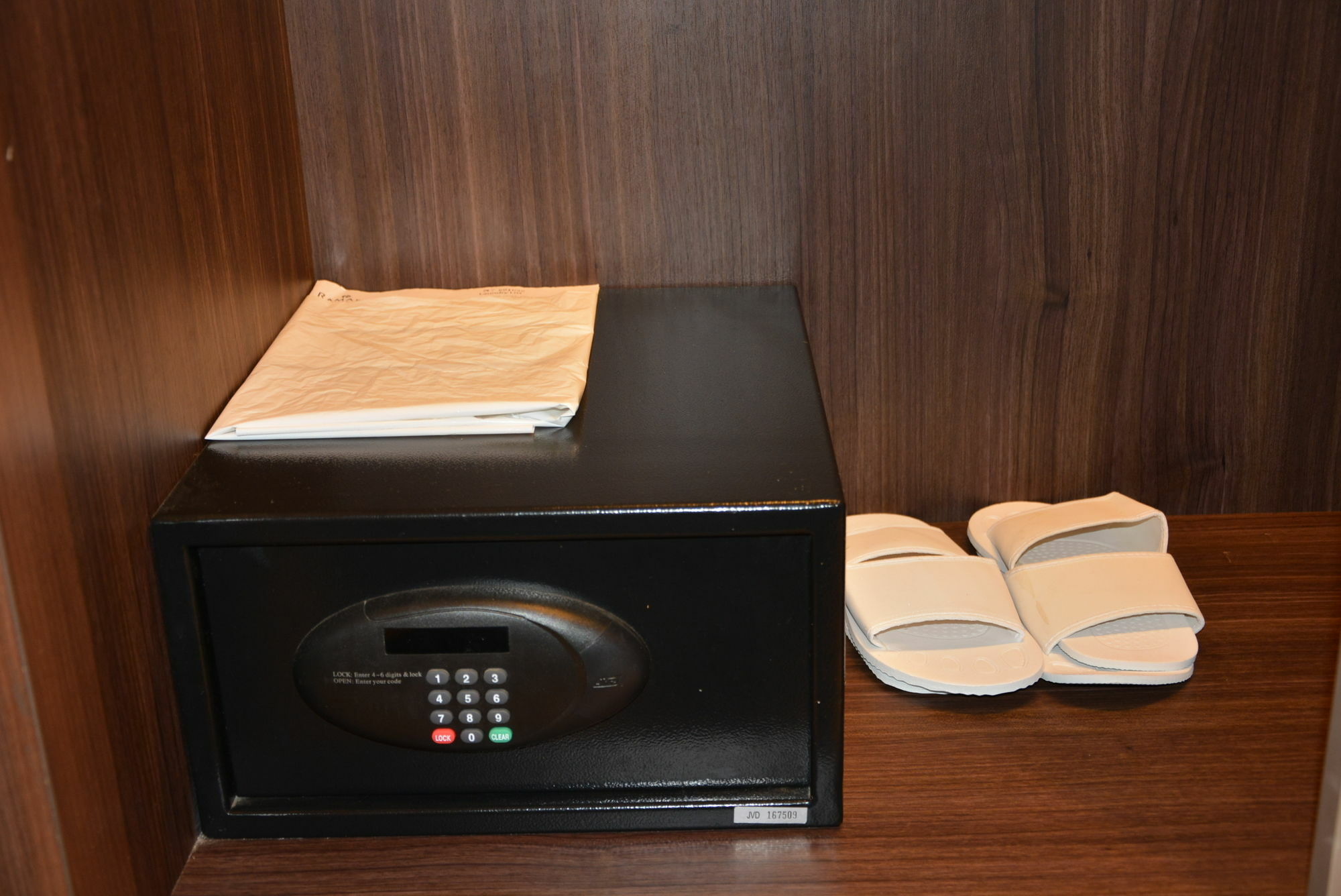 Отель Ramada By Wyndham Bali Sunset Road Kuta Семиньяк Экстерьер фото